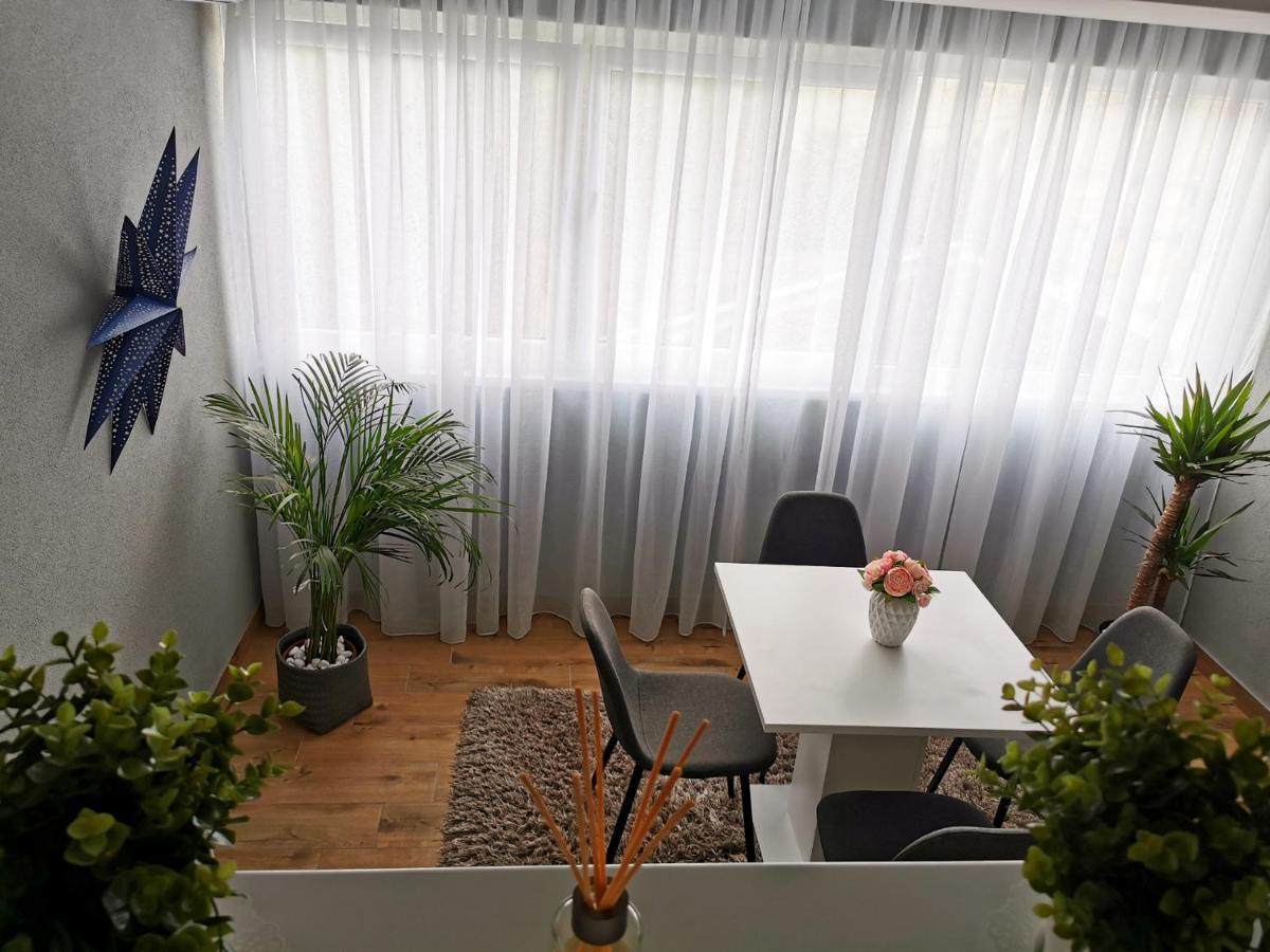 Canti Apartments Нови Сад Екстериор снимка