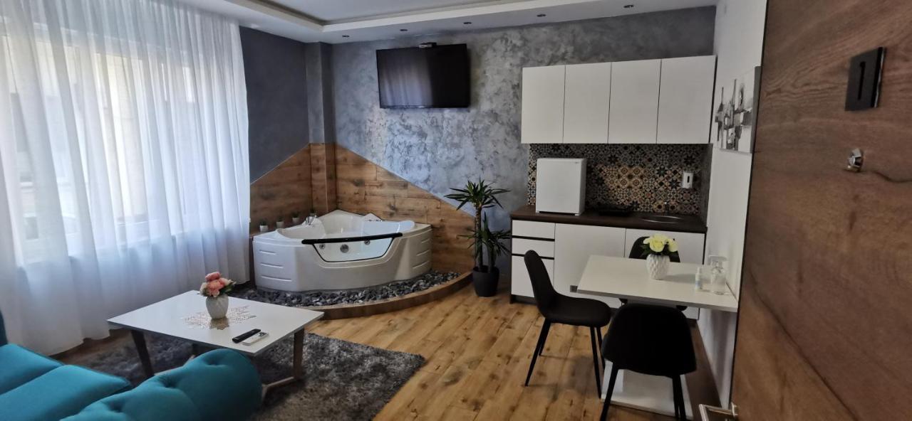 Canti Apartments Нови Сад Екстериор снимка