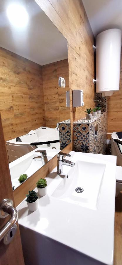 Canti Apartments Нови Сад Екстериор снимка