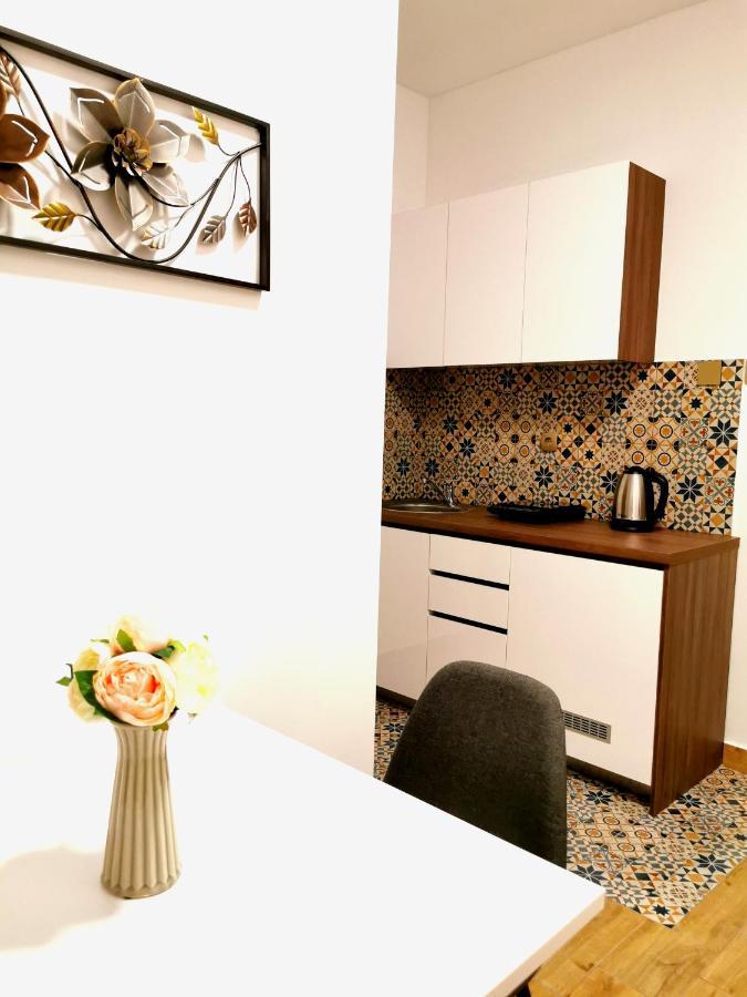 Canti Apartments Нови Сад Екстериор снимка
